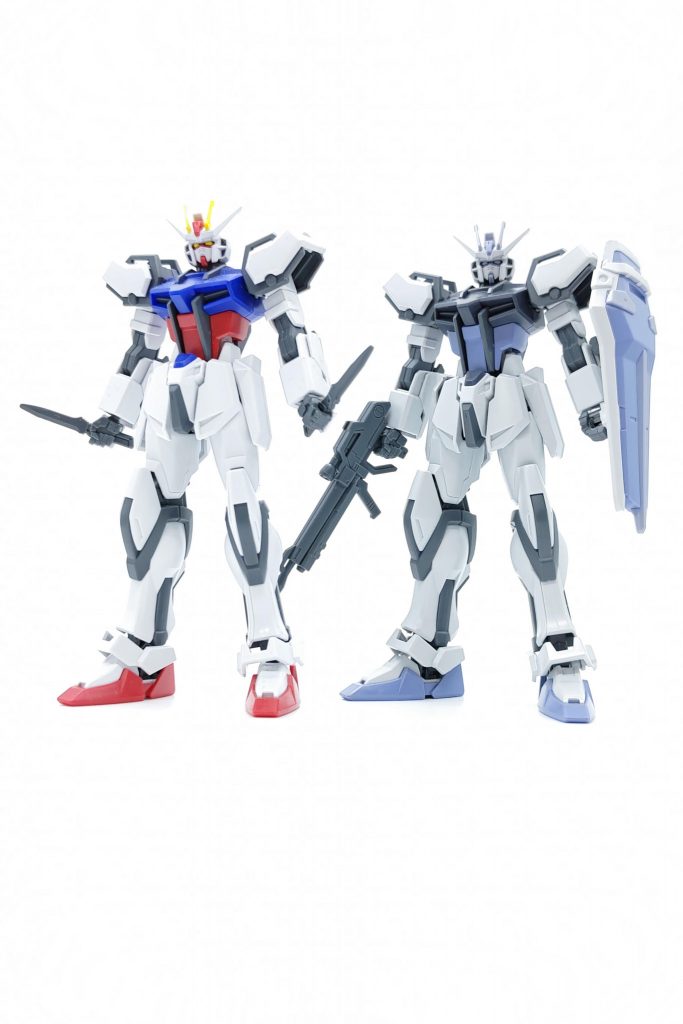 EG ストライク(ライトパッケージVer.)との比較。装備している武装が逆に感じてしまう…