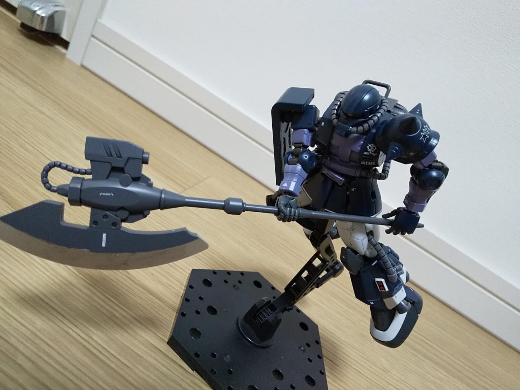 やっぱりこのポーズは取らせたくなりますね。