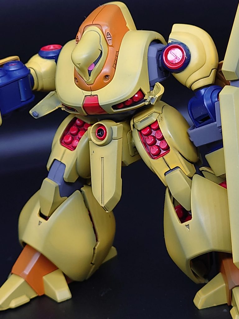 あんまり稼働がしないので、素立ちっぽいポージングしか、やりにくいな（汗）