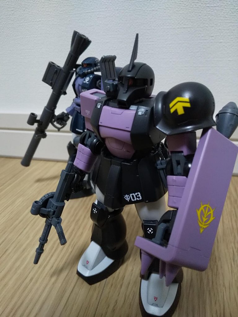 ブレードアンテナあり版で仕上げましたが、似合っていると思います。