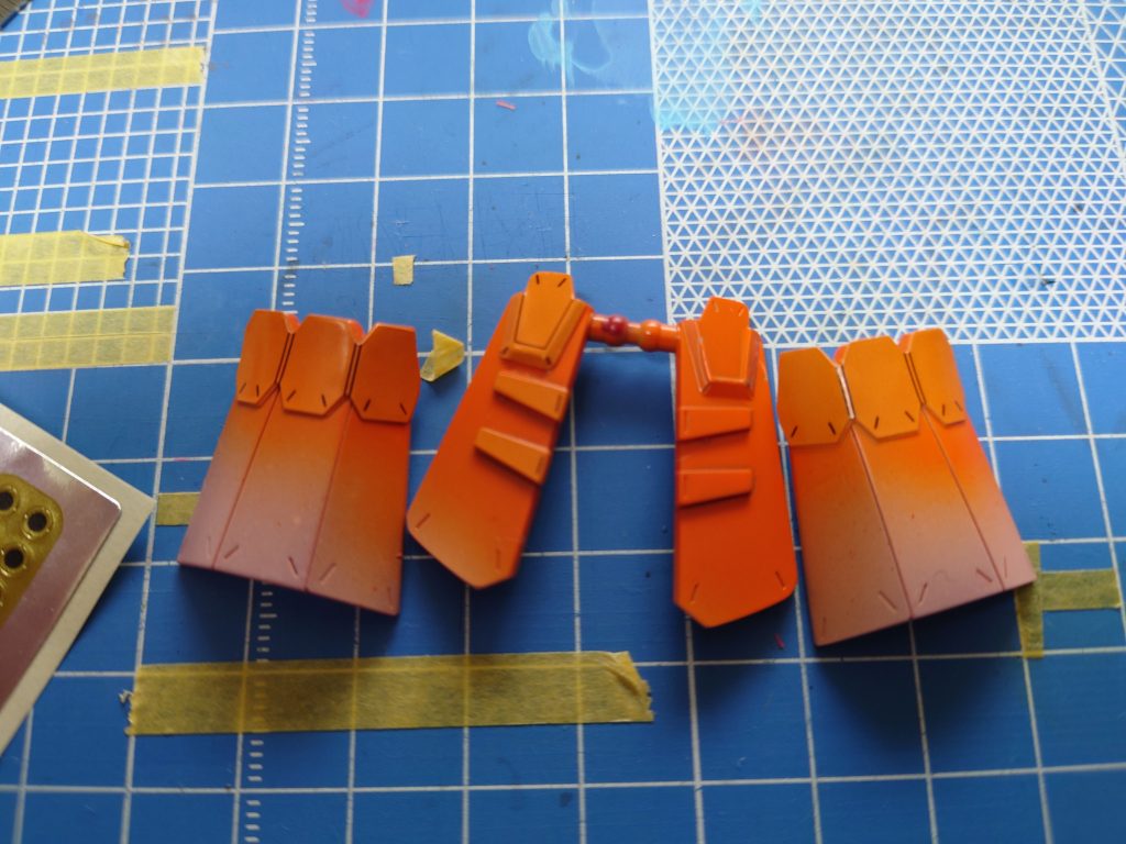 塗り分け多いから、シールマスキングなかなか便利でしたよー