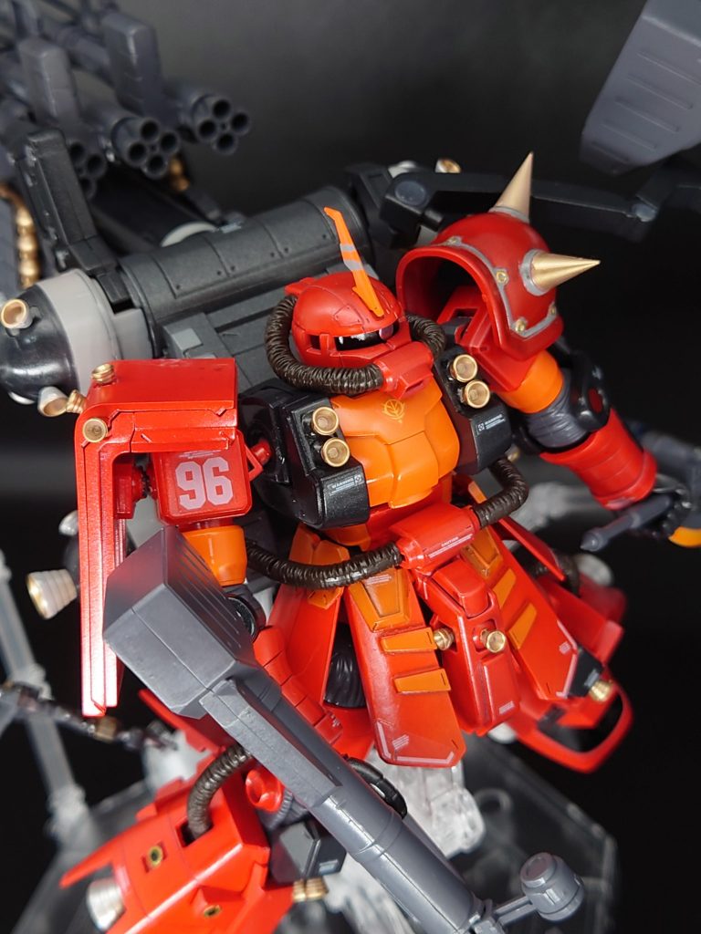 馬鹿デカい機体で、ポージングがなかなかムズカシいですが、どの角度から撮影しても、ぜんがカッコいい！