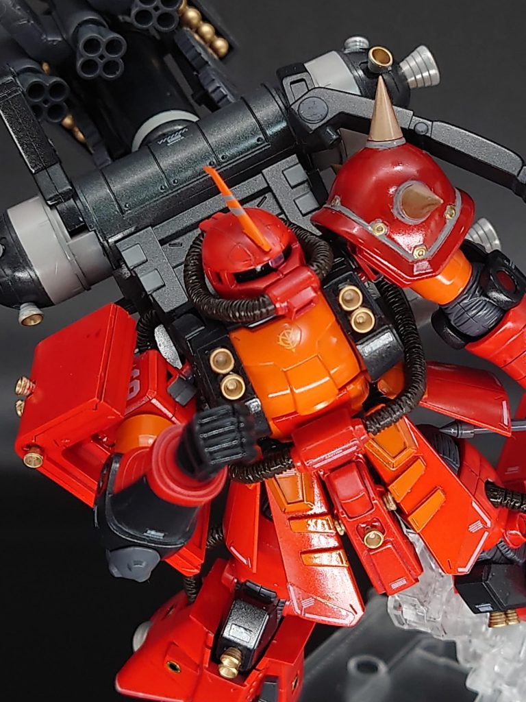 太田垣康男氏のサンダーボルト連載10周年おめでとうございます！奇しくも、数日後にガンダムベースで記念モデルのコラボセットが発売されますね！平日の発売なので、当日ガンダムベースに買いに行けないのが、とても残念です（汗）