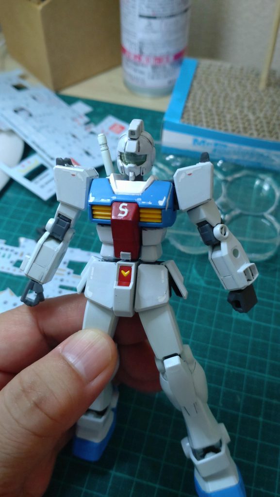 デカール途中。