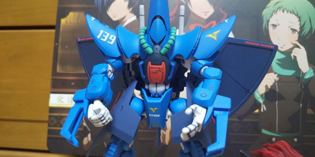 :両腕のクローだ。正にアイアン(ガンダリウム)クローで凶器だ。