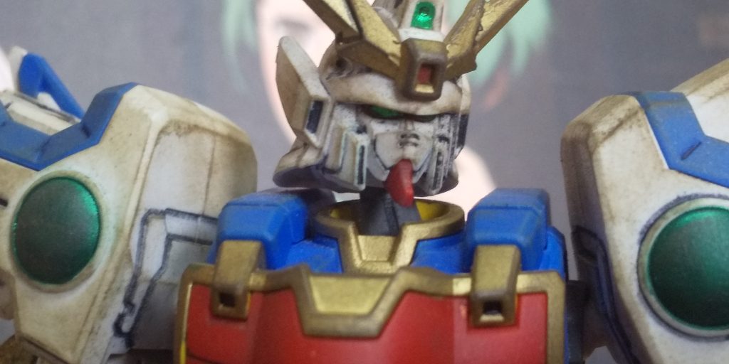 :では色分けされてない部分は、頭部バルカン砲、後頭部のセンサー、足の上と爪先、膝の▼と下の溝内、シールドの穴、ドラゴンファングの火炎放射口と後ろのバーニアだ。火炎放射口の部分降りはそこそこ鬼畜なのだ…💦因みに両肩の前の○の部分はシールではなくグリーンメタリックで塗装だ。