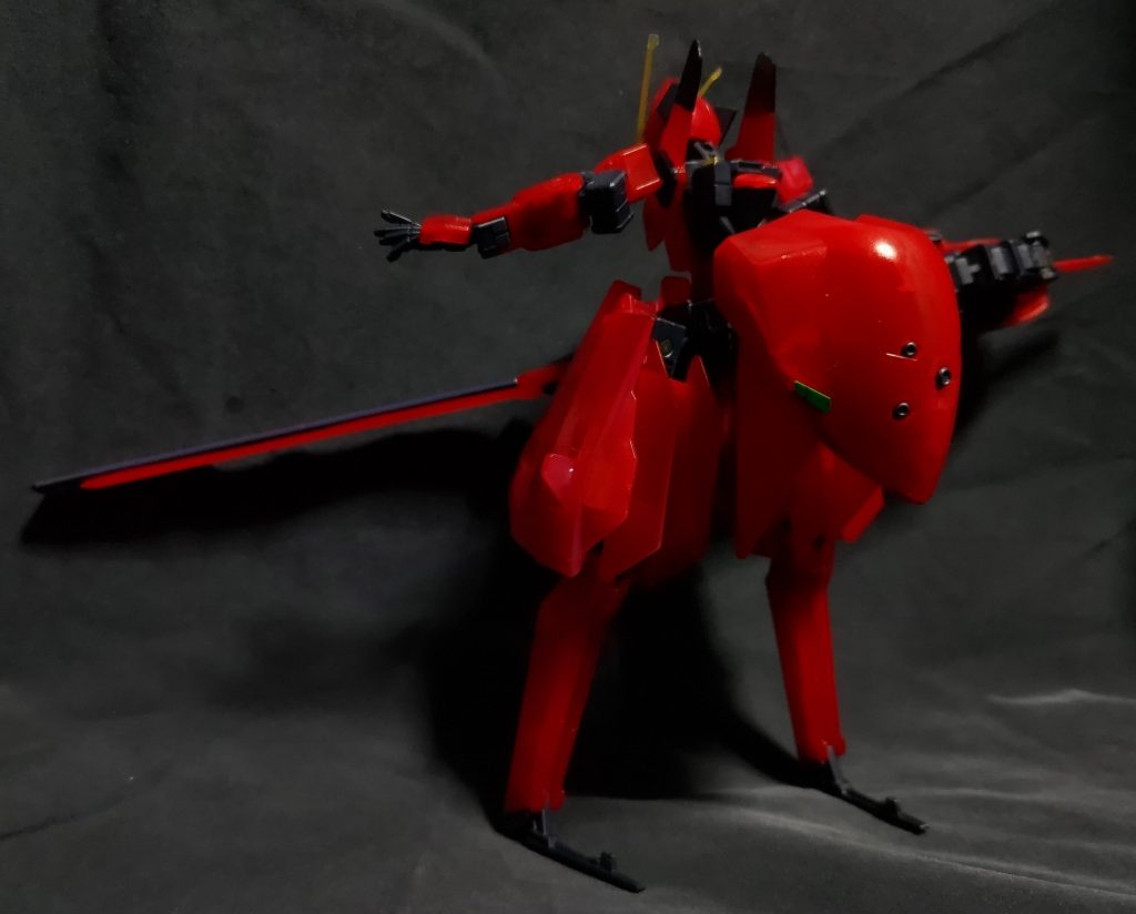 バックショットがなかったですね、何だか不鮮明で、よく分かりませんが、一応追加しておきますね♪(笑)