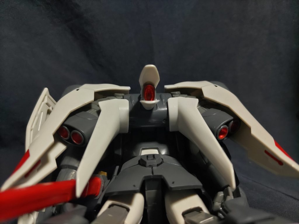 スラスター部、塗り分け等。以上です。(笑)