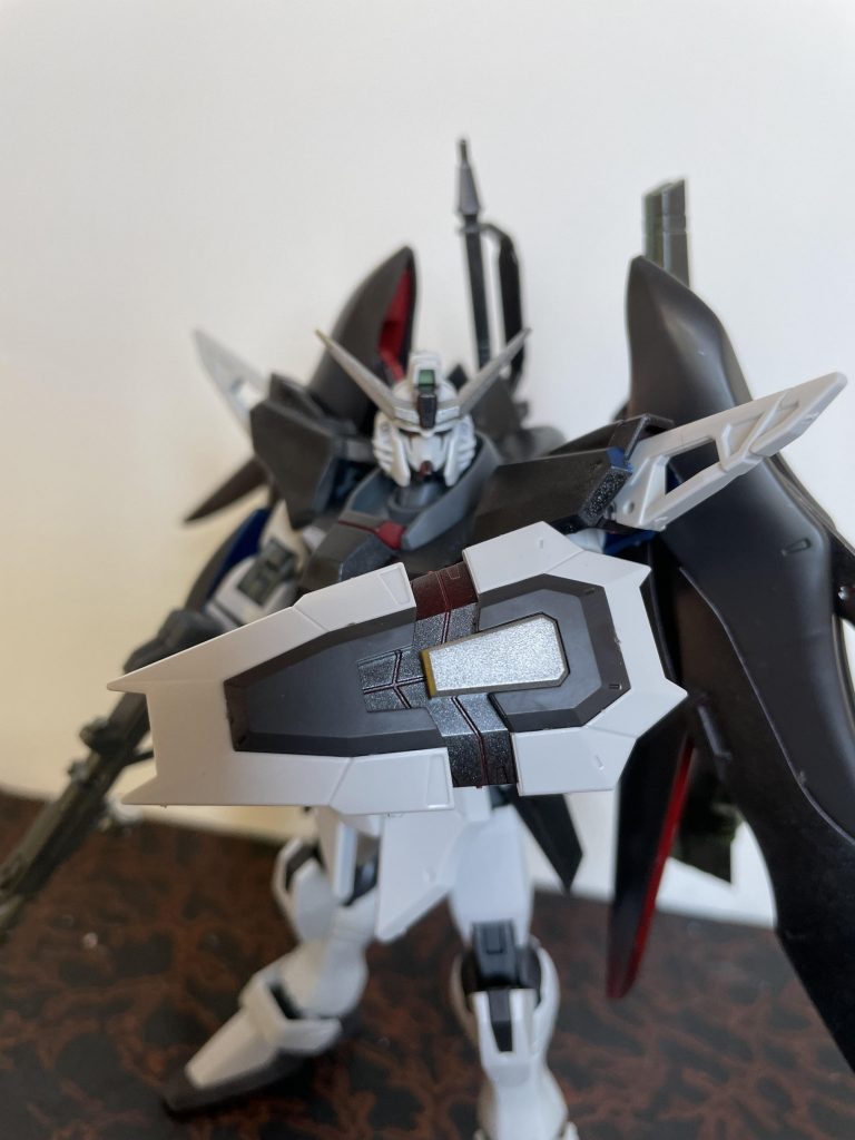 シールド&ビームライフル。安定の兵装。ここはあんまり変わんないかな。