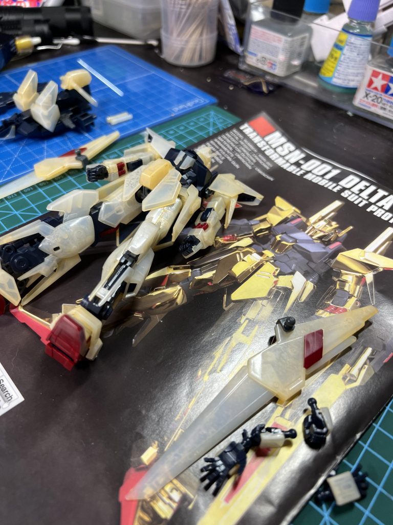 知り合いからメッキ剥がした状態で受け取りまして。。。思うところ沢山ありつつ仕上げました(遠い目