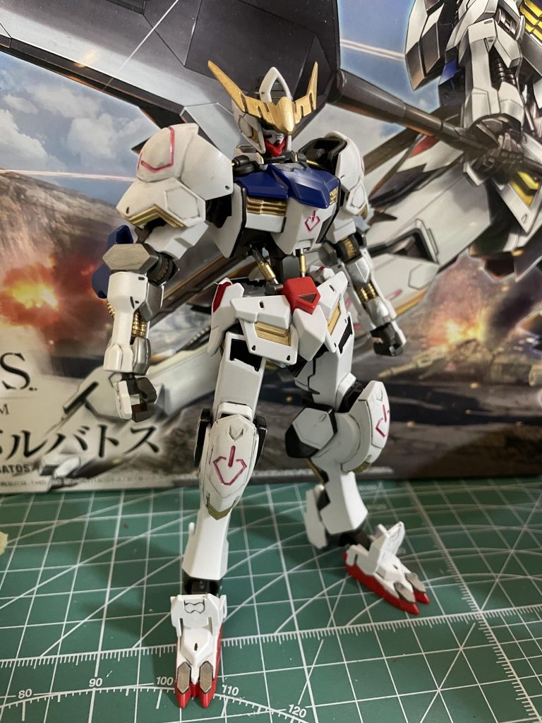 一度分解して細かいところを塗装しました。