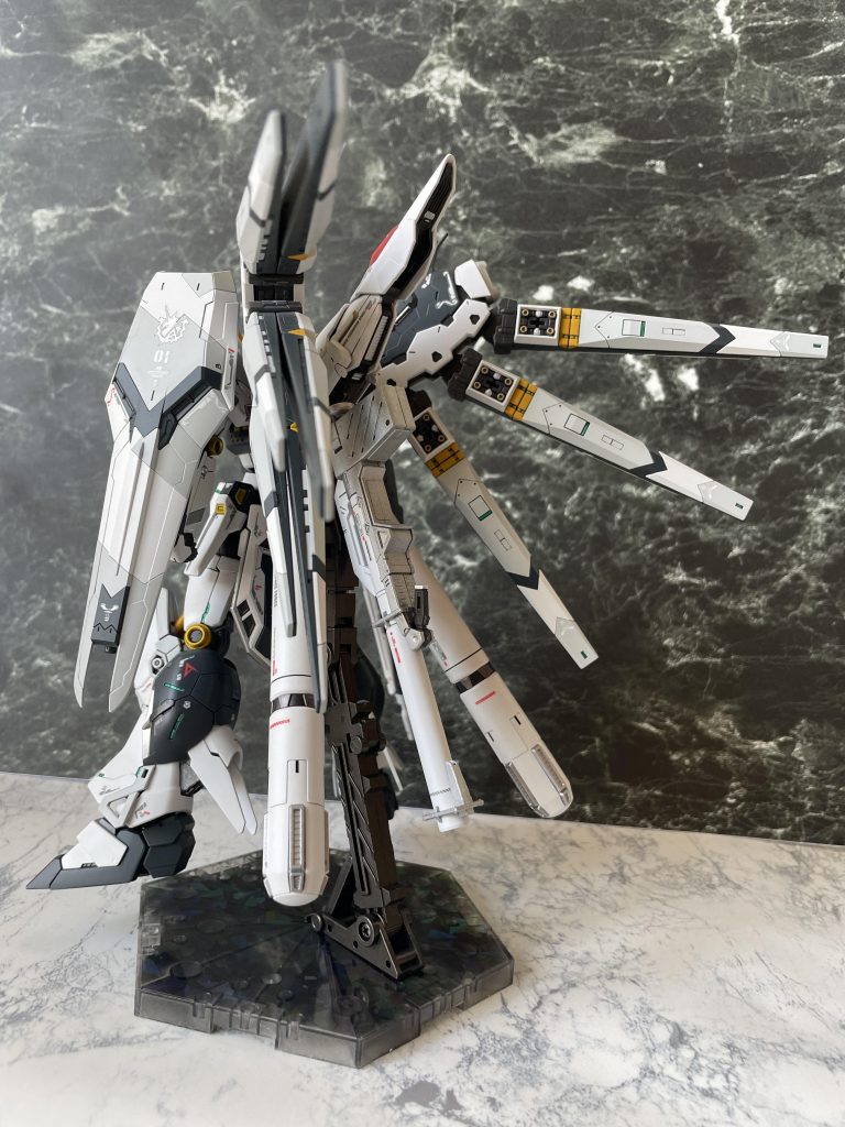 バックショット。ファンネルはもう抜けないなぁ。