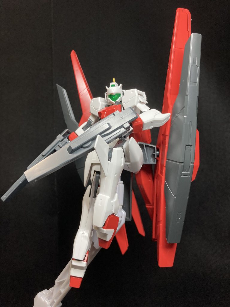 女性らしいフォルムをしている本機ですがマリーがいなかったらパイロットはどうなってたんでしょうね……