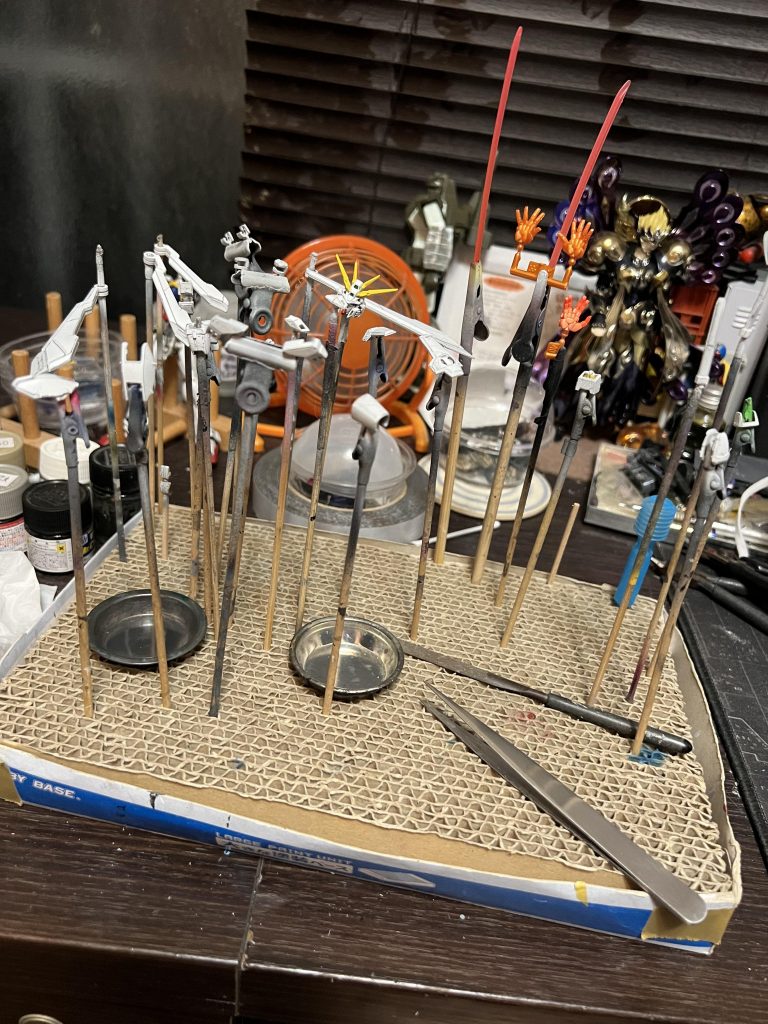 ゴッドフィンガーの表現に悩みながら塗装しました。