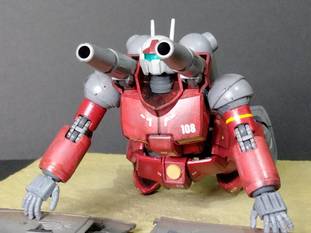 寝そべるガンキャノン！