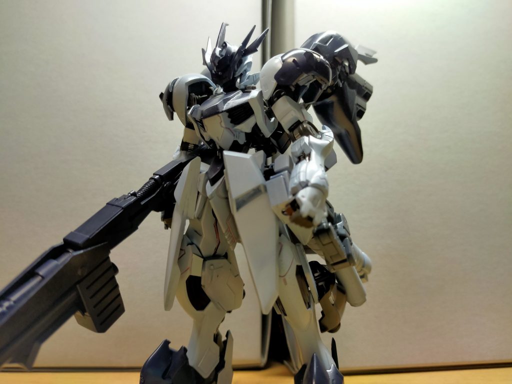 武装はミサイルポッド、バズーカ付きスマートガンのみです