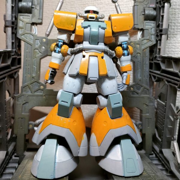 試作型モビルスーツ