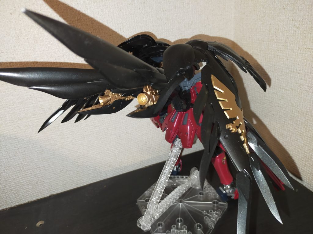 後ろはこんな感じです、バーニア格好良くて震えます