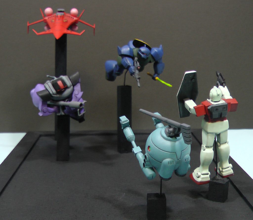 ガンダム情景模型は、「ジャブローに散る」「テキサスの攻防」「宇宙要塞アバオアクー」の3キットを使用しました。