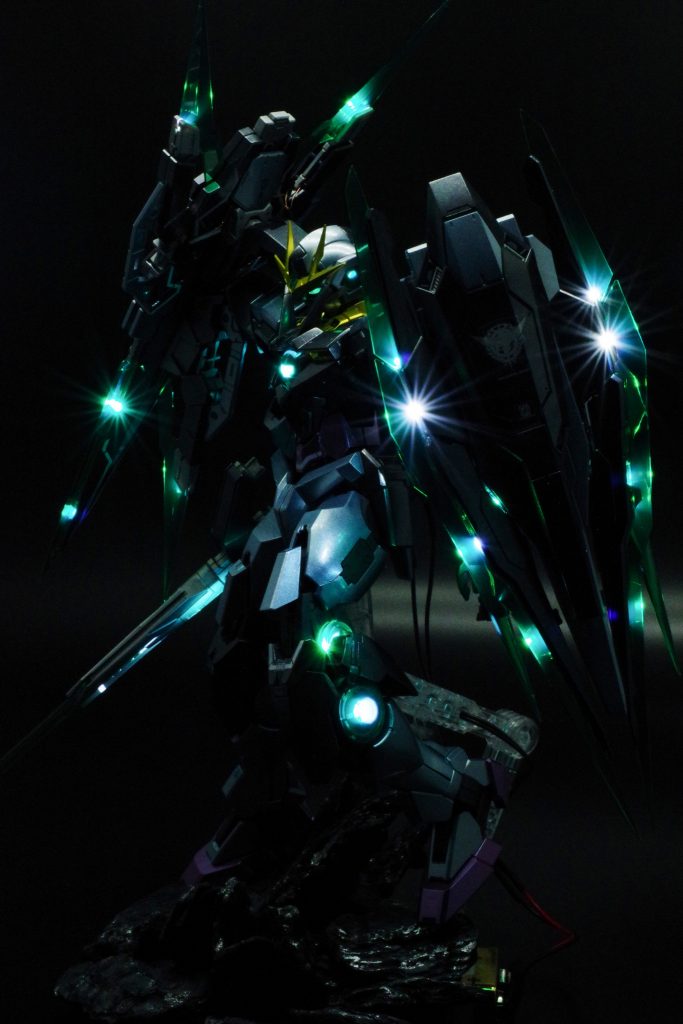 武装のクリアパーツはあまり上手く光らなかったので次回の課題です。