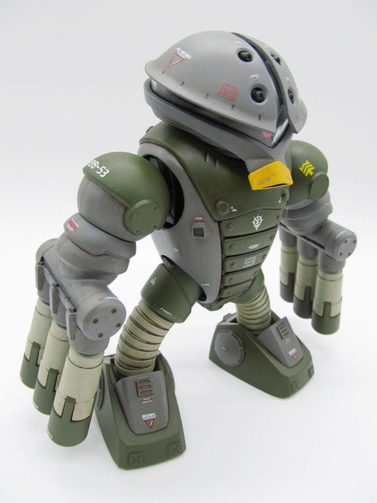 ビルダーズパーツで少々ディテールを追加しています。時間がなかったので最小限の改造に留めています。