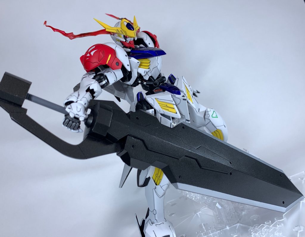 1/100ルプスに持たせてもこのサイズ。