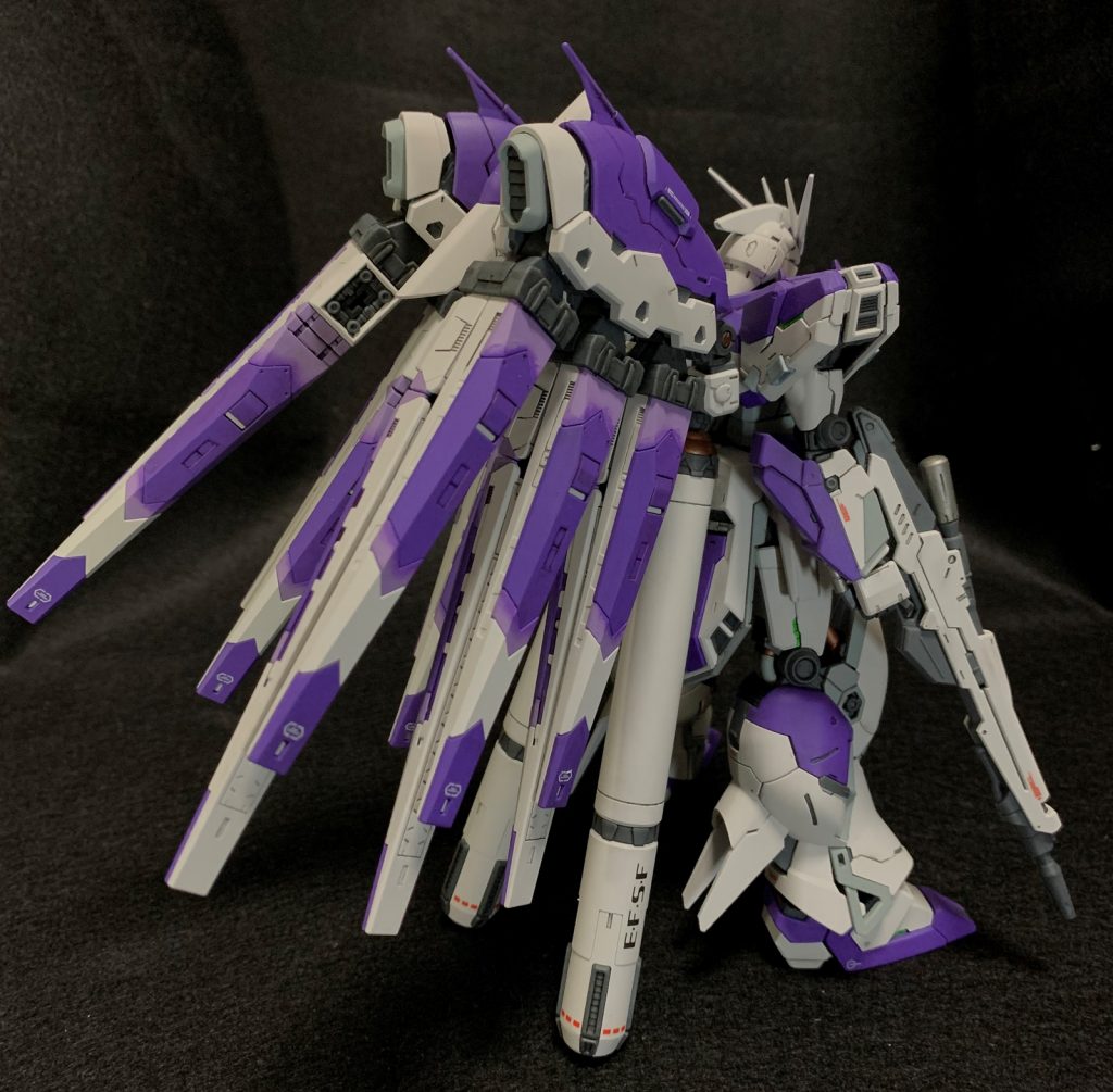 RG Hi-νガンダム–5枚目/制作者：ベーヤン