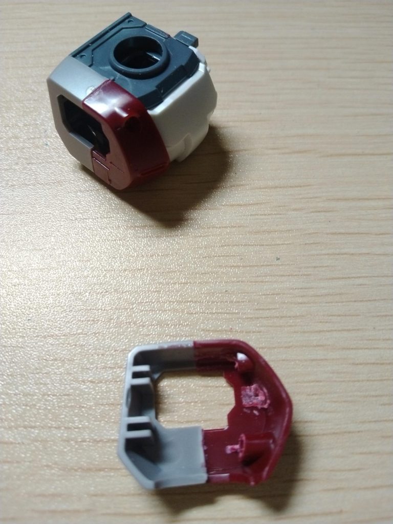 こんな感じにくっつけました。