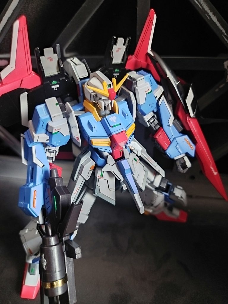 シールドの横がエナメルの侵食でヒビが入ってます😅