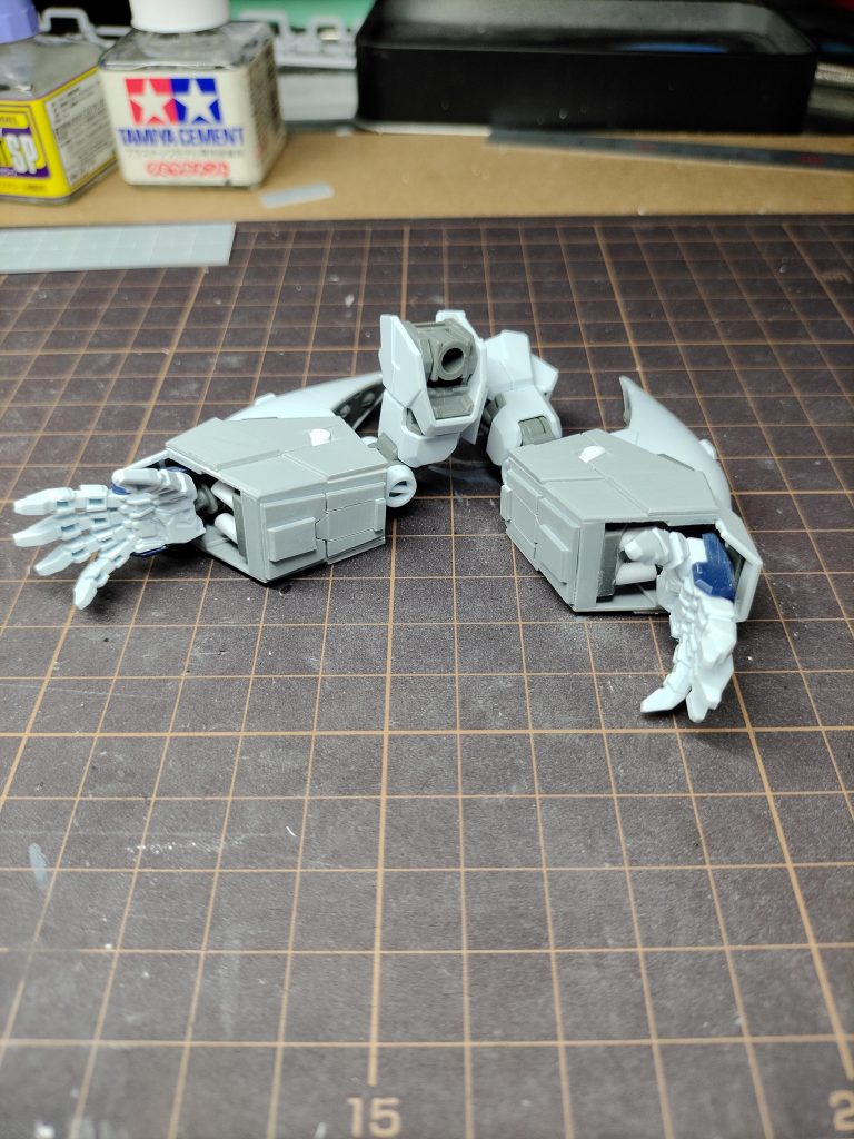 Ξガンダム–4枚目/制作者:HaSの趣味部屋