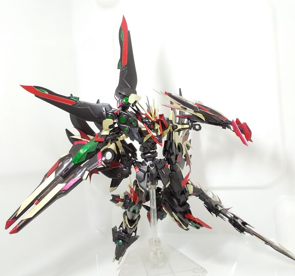 右腕にはドラグーンライフル 