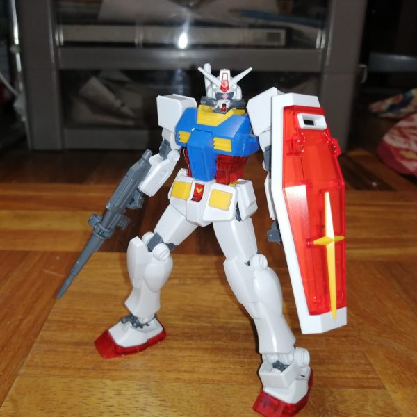 ネタ　ニセガンダム