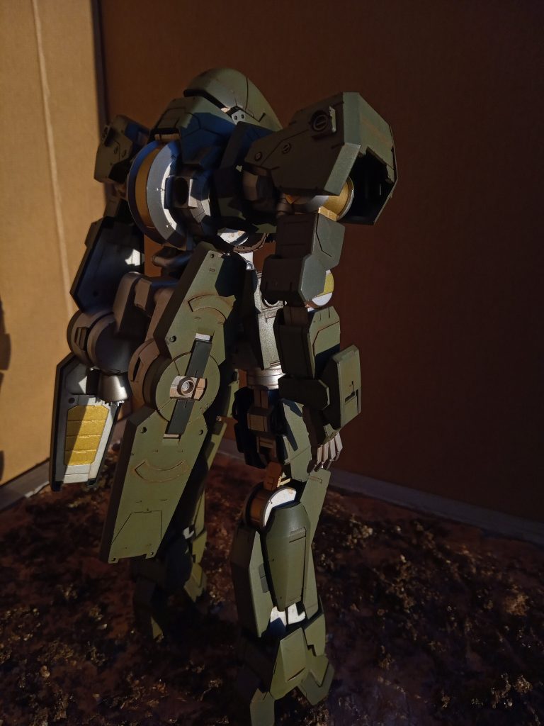 100分の1　グレイズ–9枚目/制作者：Ozの模型兵