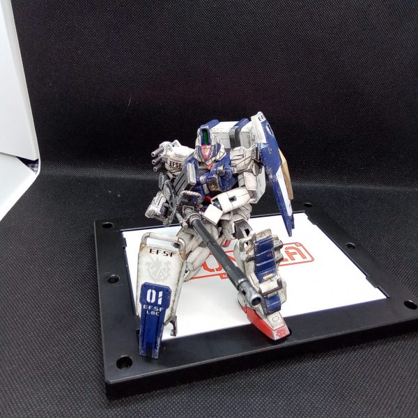 陸戦型ガンダム