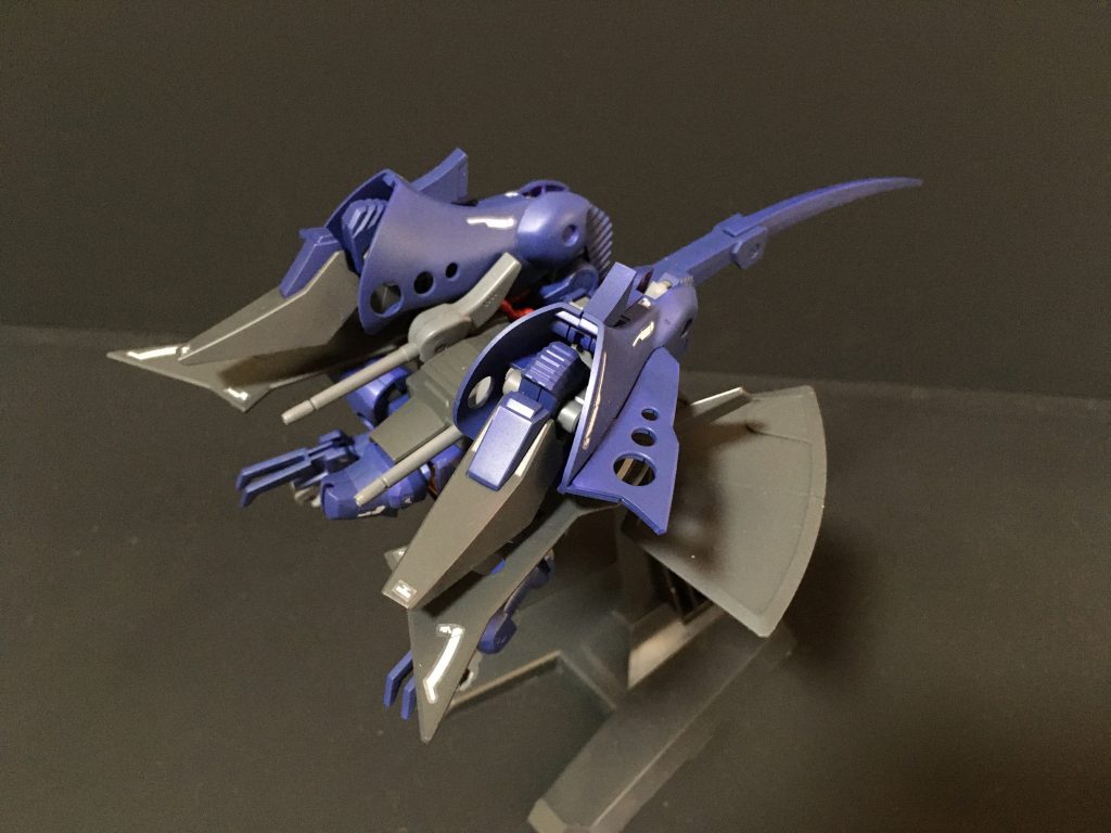 MA形態MA形態はオリジナルのトンガリ頭の方がカッコ良いですね。オリジナルの翼だけハンブラビスバンに変えた形が一番かもです。
