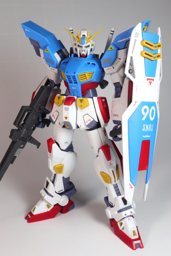 F90Ⅱ立ちF91っぽいデザインが混ざっているのが良いですよね