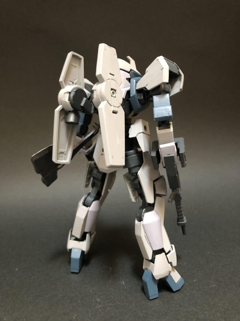 ほんと、どんな色でもサマになりますね。筆塗り　全塗装ガンプラ　2022 その72