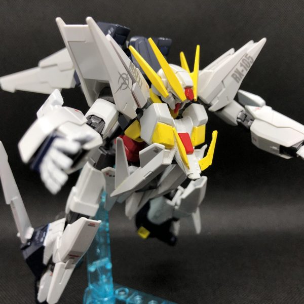 ξ ・G (クスィーガンダム)