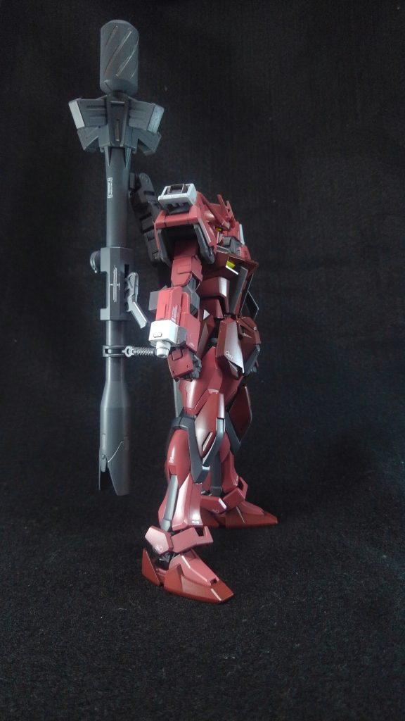 レッド・ストライク・ウォーリア–4枚目/制作者：LUCIOLE