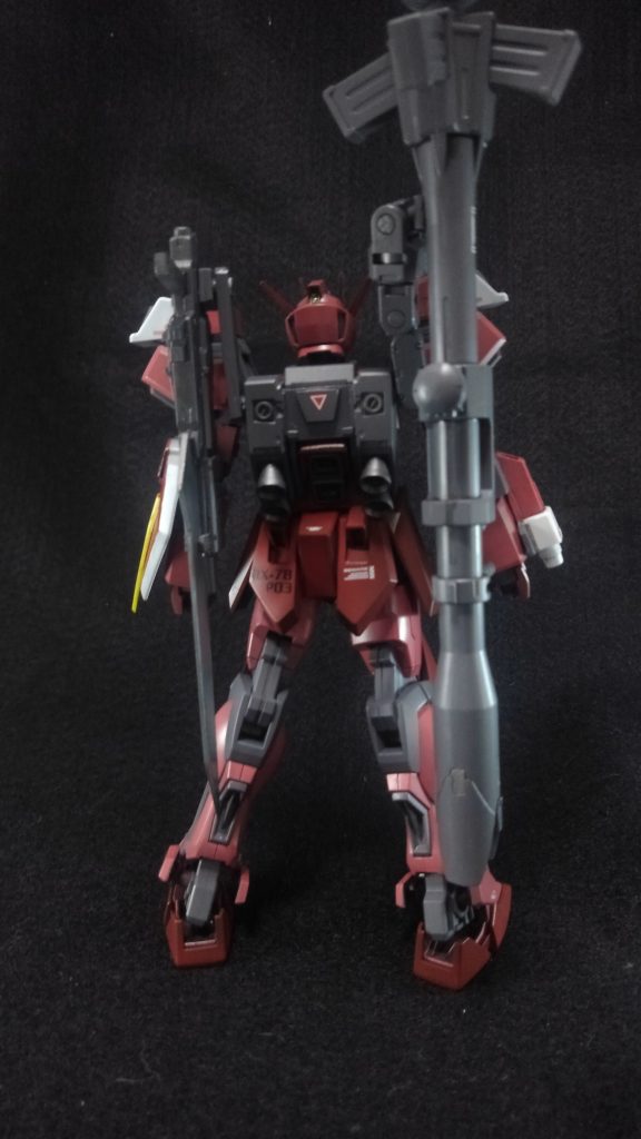 レッド・ストライク・ウォーリア–5枚目/制作者：LUCIOLE