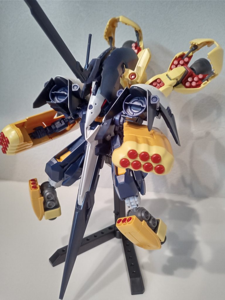 フルバースト！！バスター+〜する者の意味で名前をバースターに