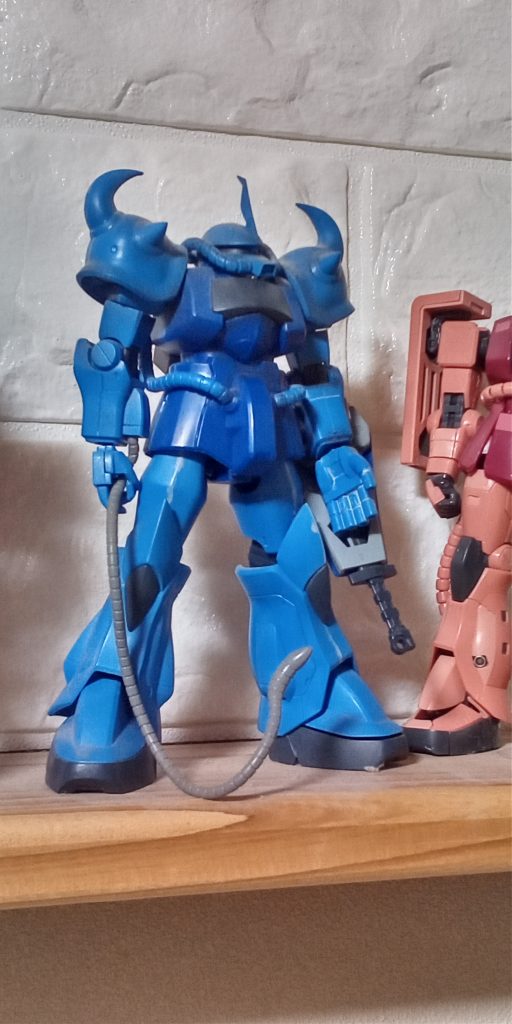 肩のイカリ具合、目つきの悪さ加減…お気に入りです。