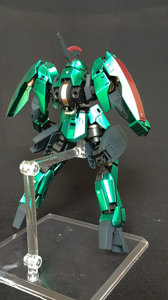 背面背部リアクター部分もオーロラシールです。