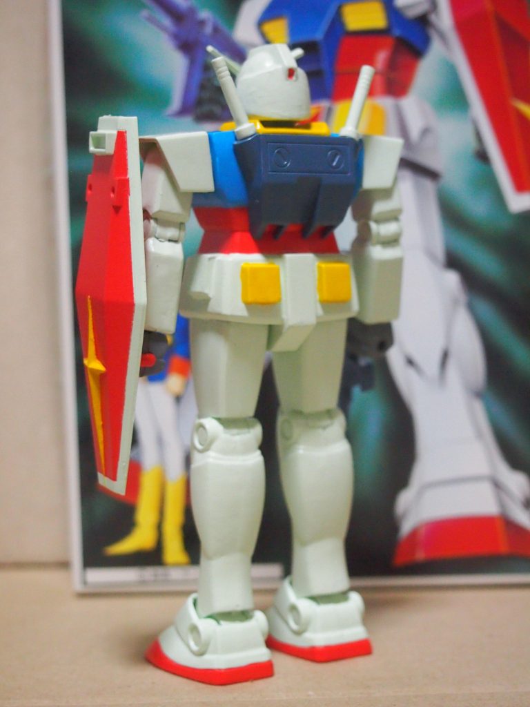 1/144ガンダム–3枚目/制作者：@kuriheart