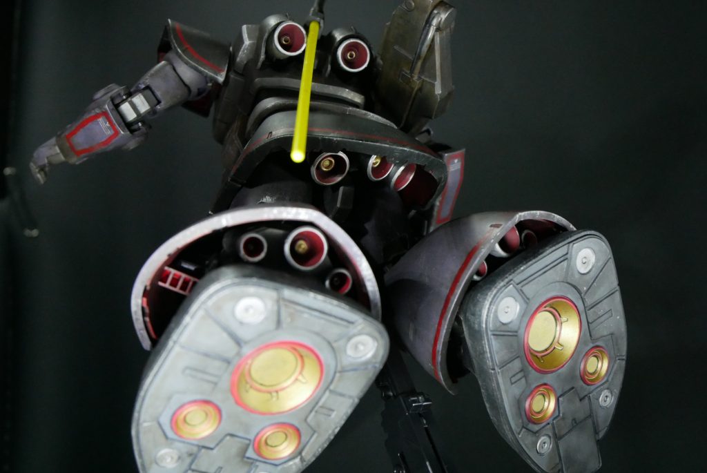 スカートの内側も丁寧にウェザリングしたのに暗くてわからん~(´;ω;`)