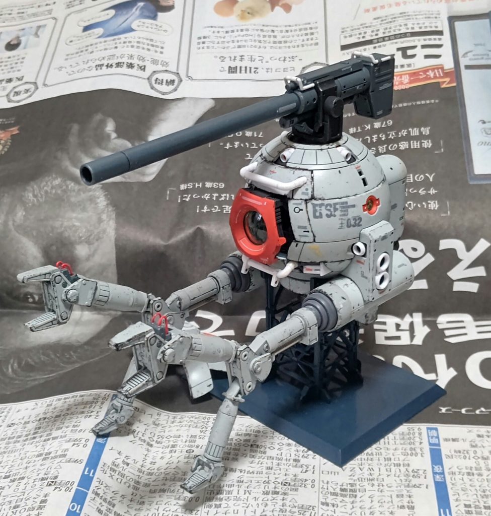 反対側。ドライデカールはめちゃくちゃ見栄えが良いのですが、予備が欲しかったです（何枚かしくじりました）。