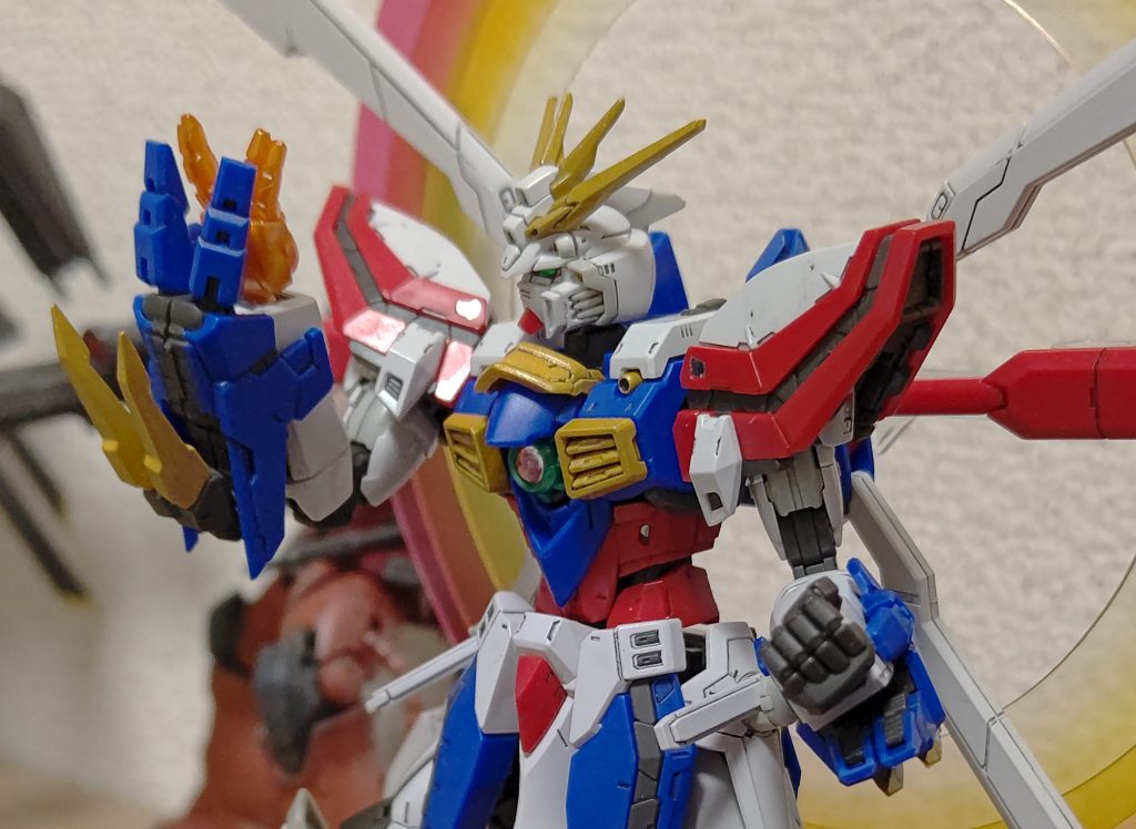 日輪エフェクトは正面からよりちょっと角度をつけてピンボケさせた方がいい感じな気がします。この角度から見るとアンテナはすこし削ったほうが良かったかも。