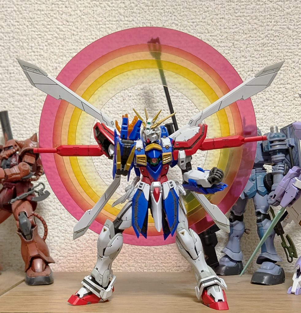 エフェクト固定用パーツを隠しながら撮影。ハンドパーツのメタリックオレンジ、なにげにいい色。