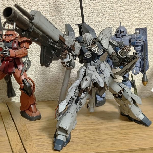 HGUC シナンジュスタイン
