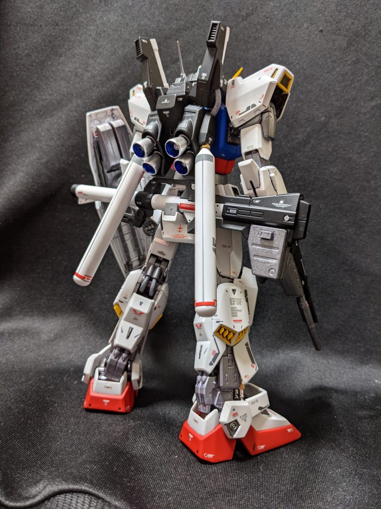 大した改造ではありませんがプロペラントタンクを装着させてあります。